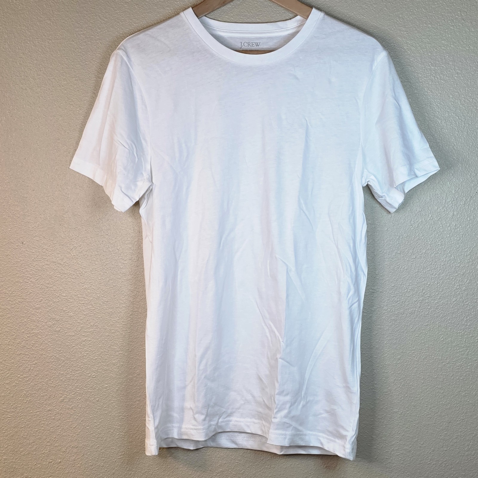 NWOT J. Crew Men’s White Undershirt Crewneck T Shirt Small 100% Cotton Unisex