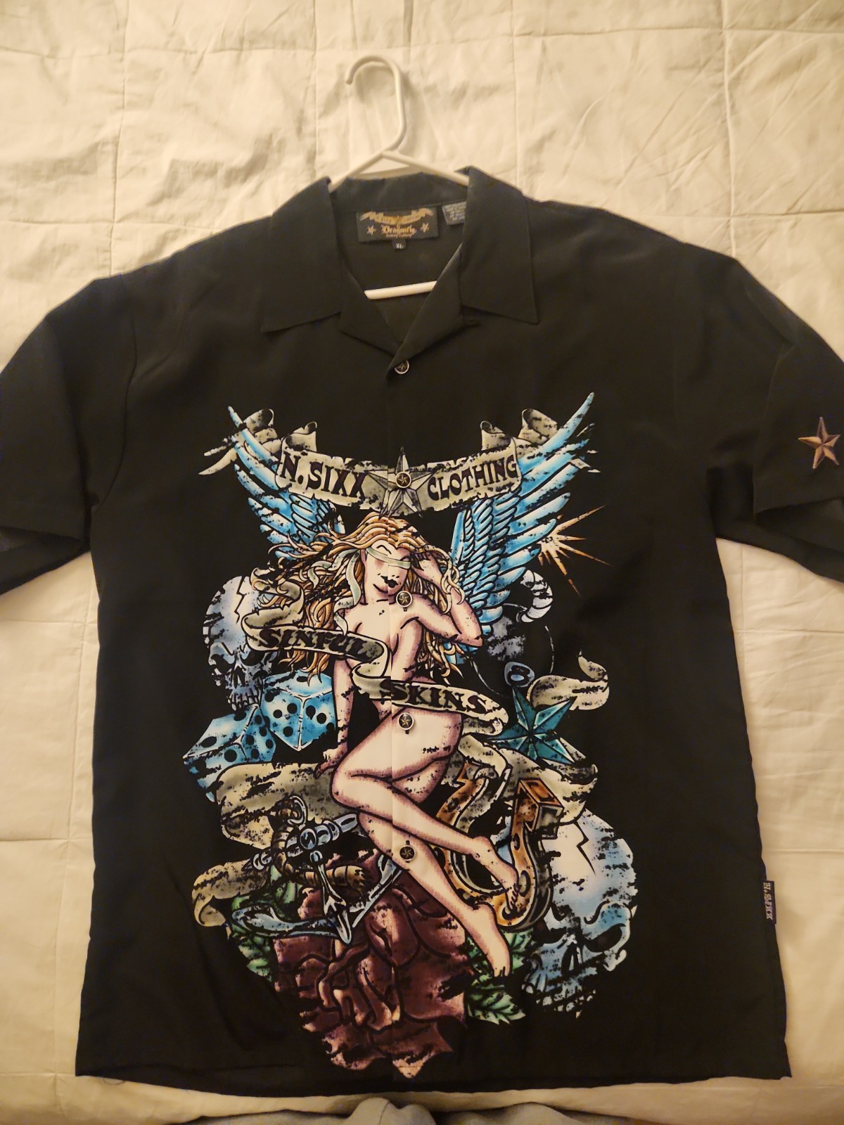 Vintage Nikki Sixx Clothing Dragonfly Tattoo Parlor Lounge Shirt So Awesome NM