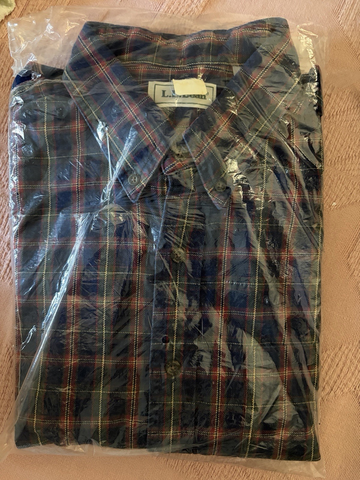 L.L. Bean Long Sleeve Men’s XL Flannel Shirt NWT L.L. Bean Long Sleeve Men’s XL Flannel Shirt NWT
