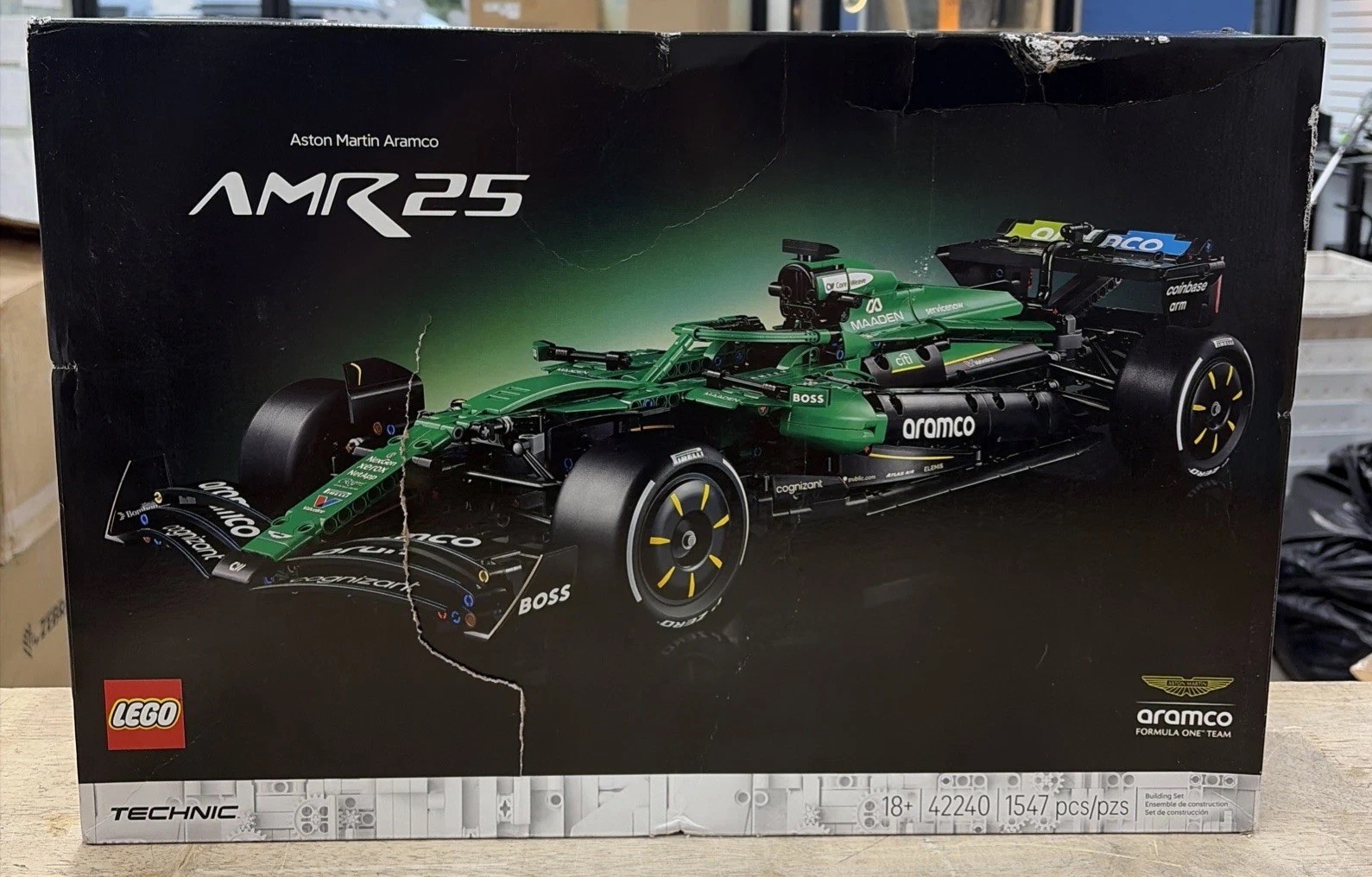 LEGO Technic Aston Martin Aramco AMR25 F1® Car 42240, 1547 Pcs, 18+