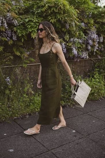 Quince Women\'s 100% European Linen Scoop Neck Midi Dress Martini Olive Green L