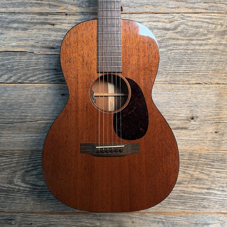 Used Martin Custom Shop 00 12-Fret - Natural Mahogany w/OHSC Used Martin Custom Shop 00 12-Fret - Natural Mahogany w/OHSC
