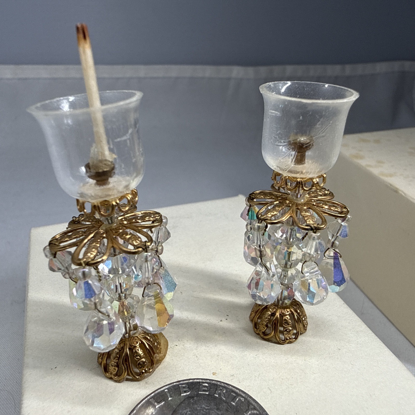 Vintage Artisan Miniature Crystal Prism Lustre Lamps Pair Gold Filigree 1:12 Vintage Artisan Miniature Crystal Prism Lustre Lamps Pair Gold Filigree 1:12