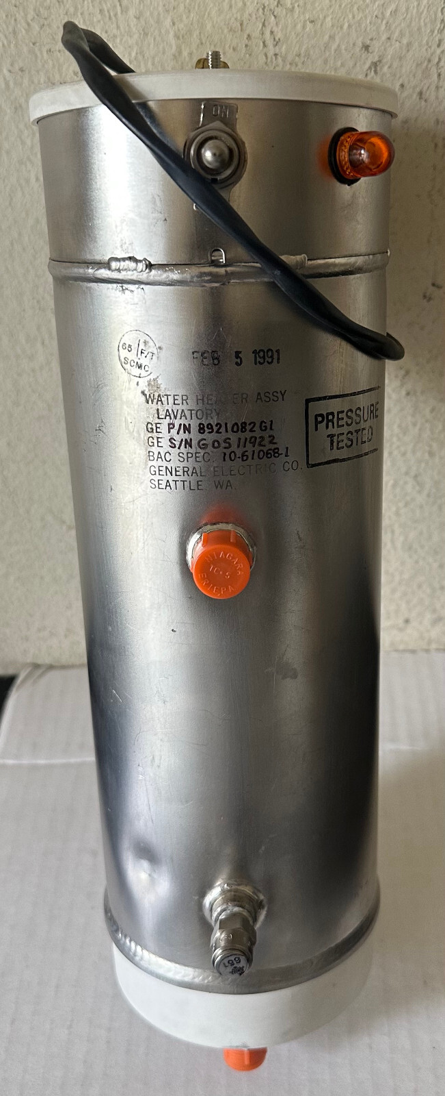General Electric Aircraft Lavatory Water Heater Assembly P/N 8921082G1 General Electric Aircraft Lavatory Water Heater Assembly P/N 8921082G1