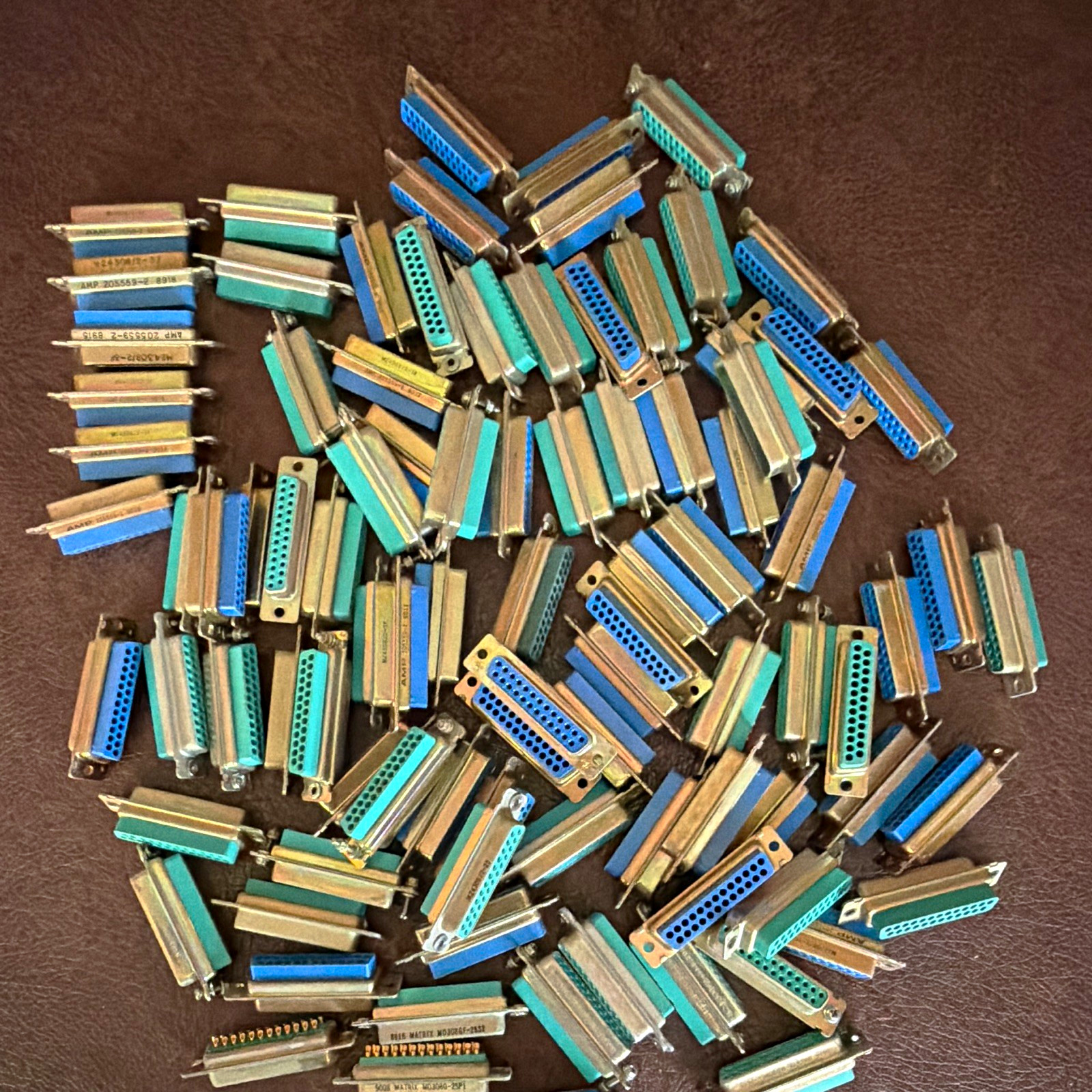 Bulk Lot 85+ Loose Mil-Spec D-Sub Connectors Mixed 25 Pin Housings/ NO Pins