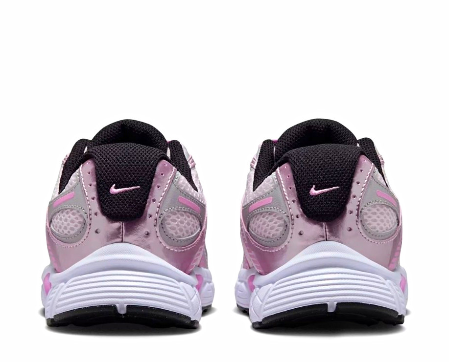 Nike V5 RNR Women\'s Nike V5 RNR Women\'s