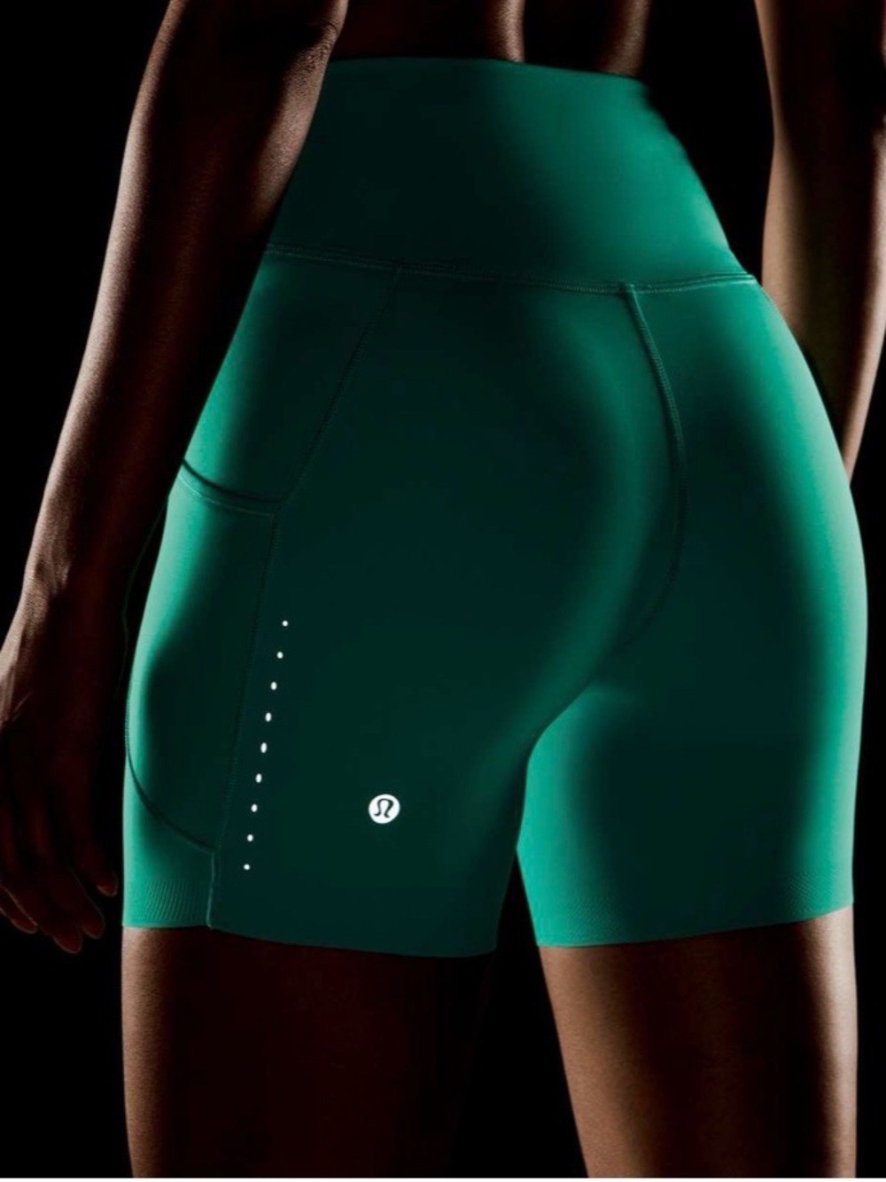 NWOT Lululemon Fast & Free High Rise Short Size 6 NWOT Lululemon Fast & Free High Rise Short Size 6