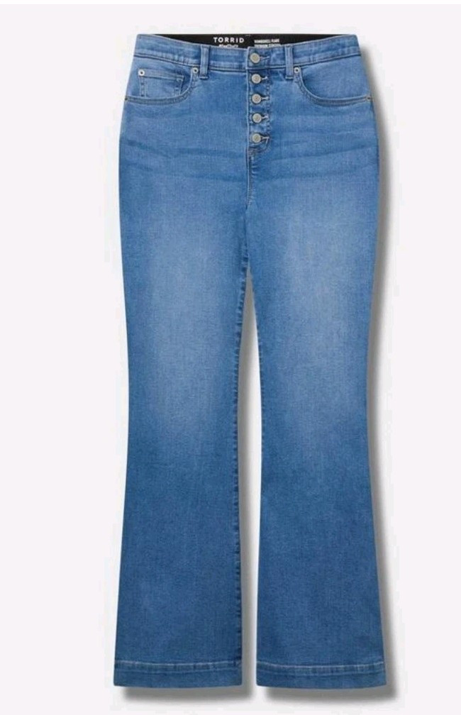 Torrid Bombshell Flare Jeans Plus Size 20 PREMIUM STRETCH $89+× HELIOS Torrid Bombshell Flare Jeans Plus Size 20 PREMIUM STRETCH $89+× HELIOS