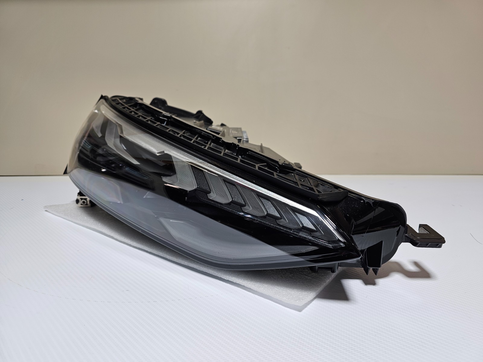 Audi E-Tron GT RS S OEM LED Right Headlight 2022 2023 2024 2025