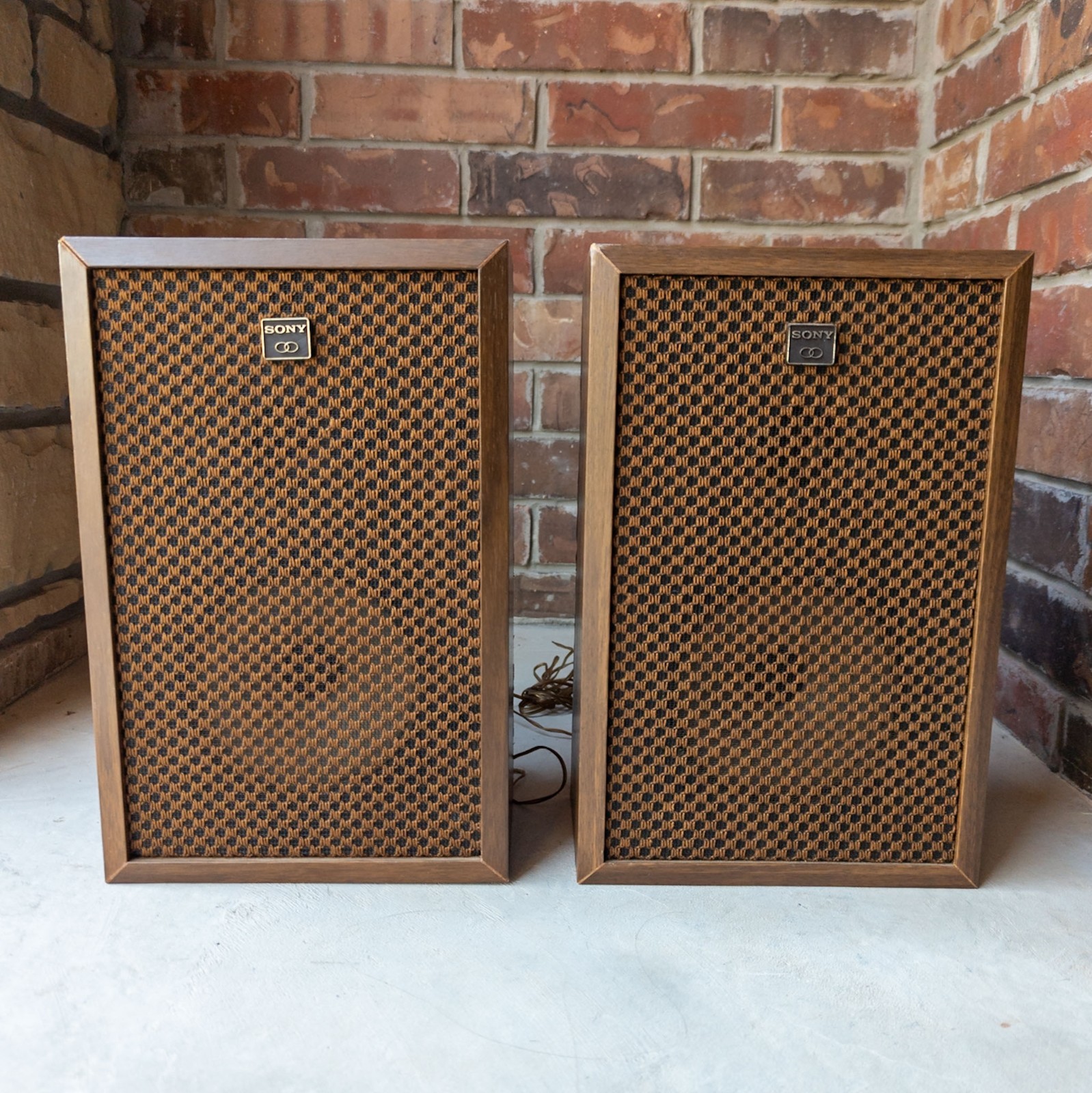 Sony SS-170A Vintage Bookshelf Speakers 1970s