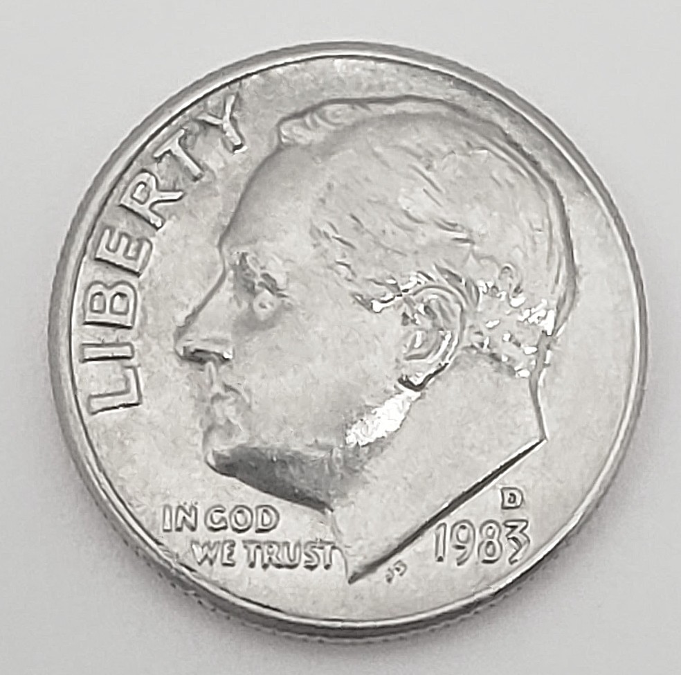 1983 D Roosevelt Dime AVE CIRCULATED **FREE SHIPPING**