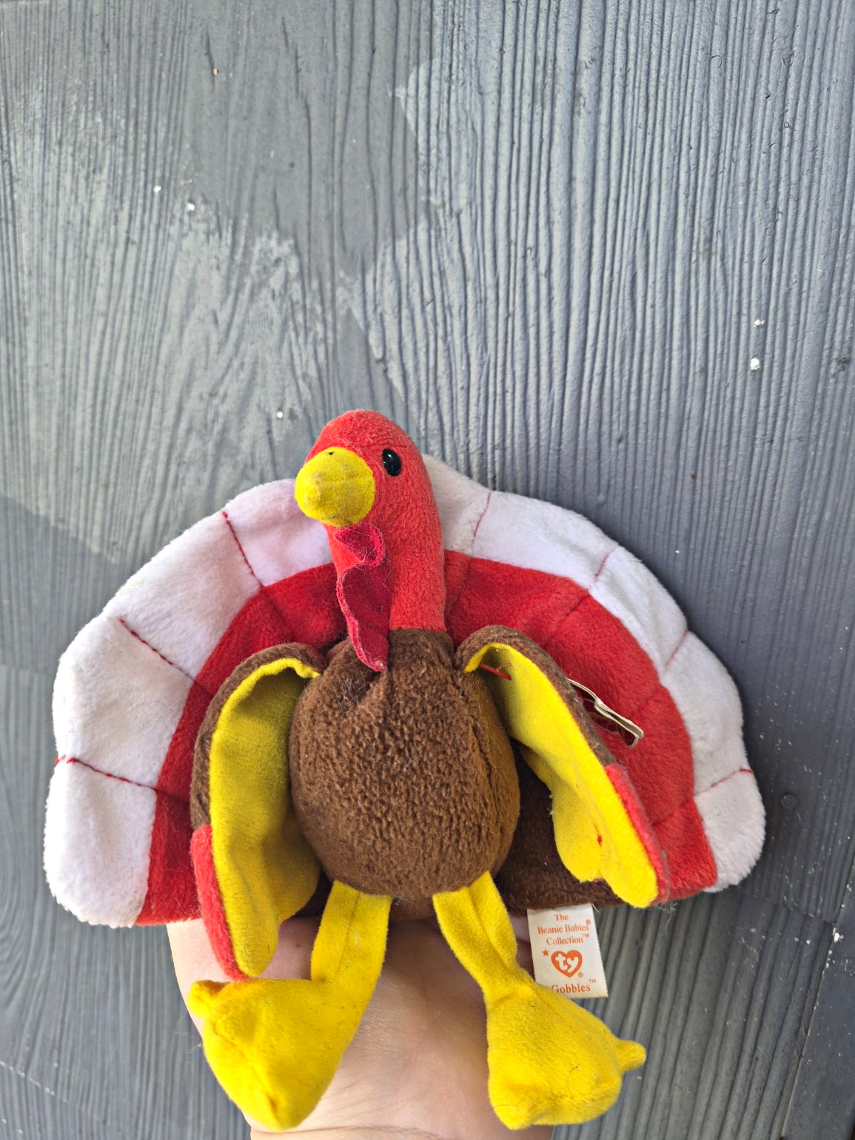 Ty Beanie Babies Gobbles Turkey Plush Vintage 1995 Retired w/ Winnie The Dog Tag Ty Beanie Babies Gobbles Turkey Plush Vintage 1995 Retired w/ Winnie The Dog Tag