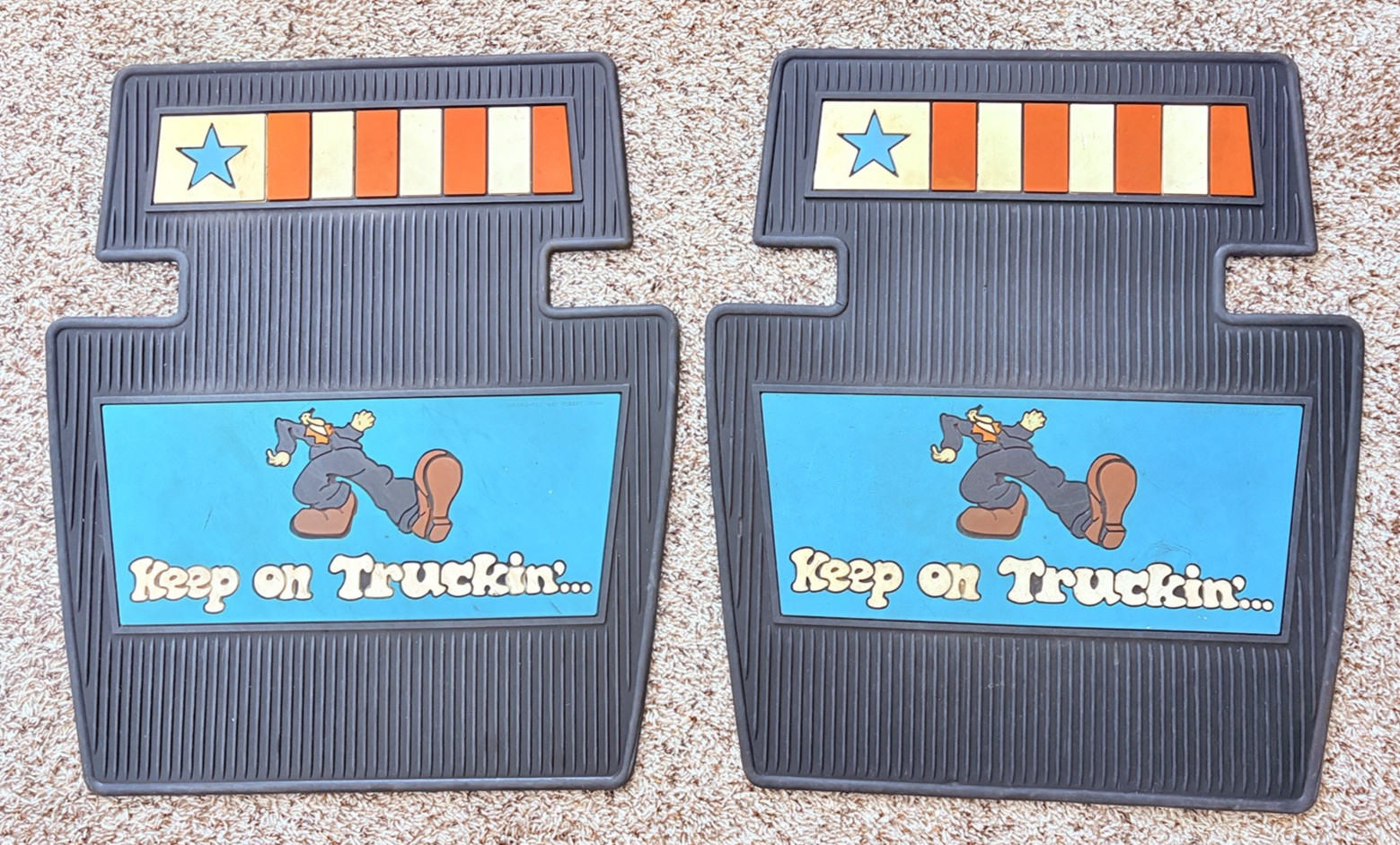 Vtg Pair RARE Robert Crumb 1970s Keep On Truckin Rubber Car/Truck Floor Mats USA