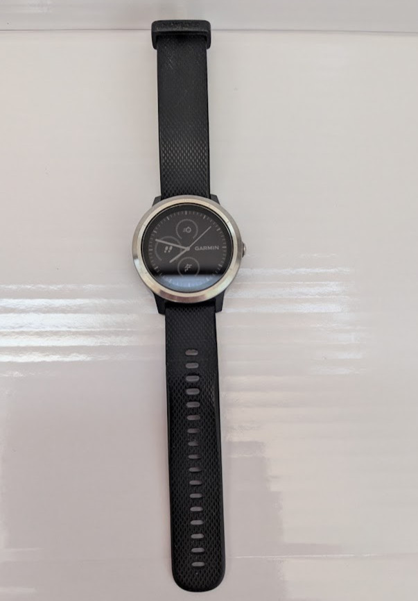 Garmin Vivoactive 3 GPS Smartwatch - Black without charger Garmin Vivoactive 3 GPS Smartwatch - Black without charger