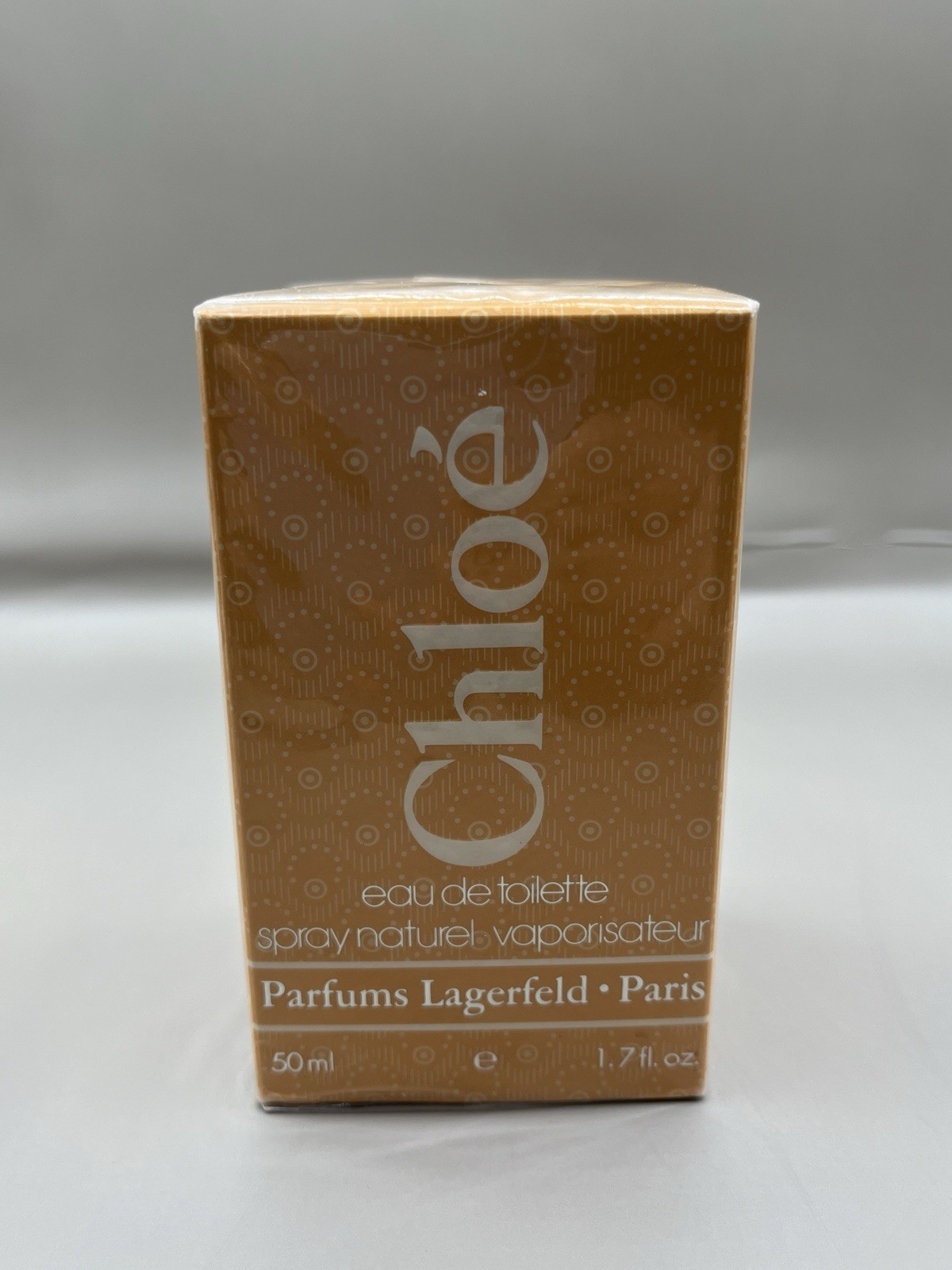 Vintage Chloé Eau de Toilette spray 1.7 Oz formulated by ParfumsLagerfeld Paris.