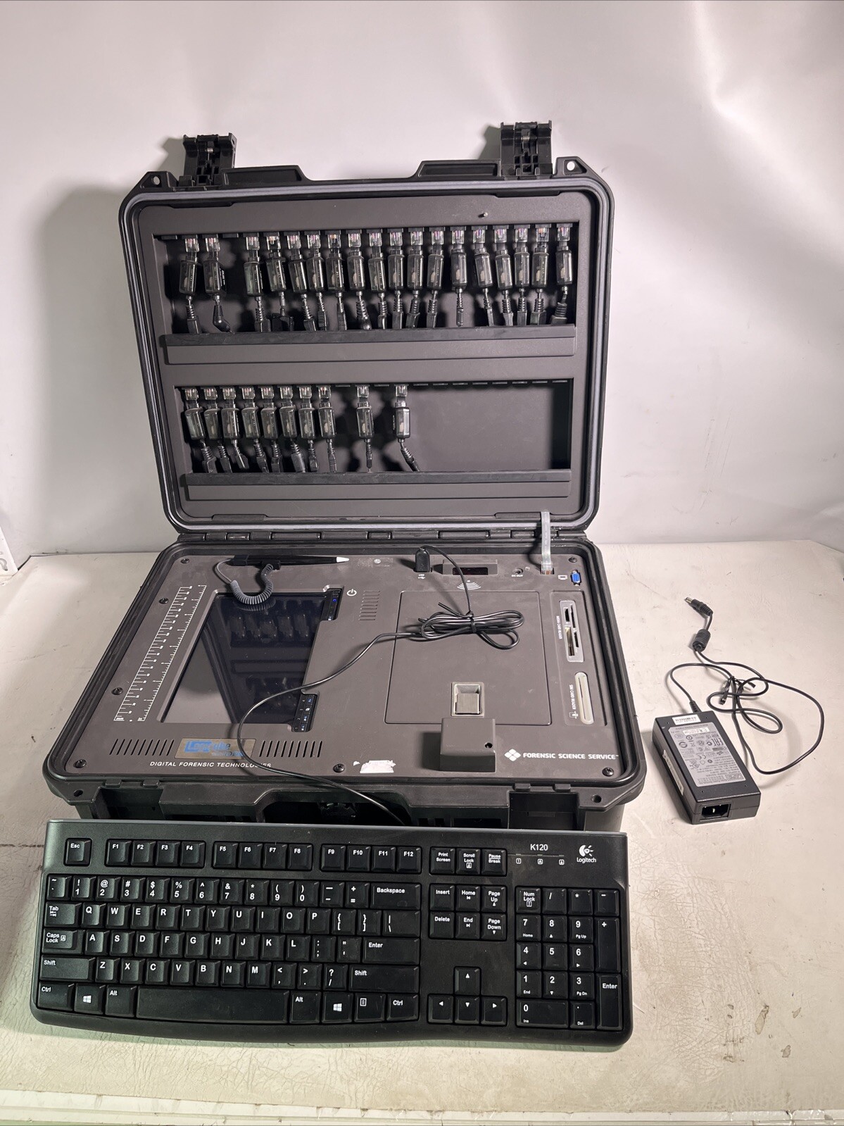 Logicube CellDEK Mobile Phone Forensic Kit F- LC7000 - For Parts Only Logicube CellDEK Mobile Phone Forensic Kit F- LC7000 - For Parts Only