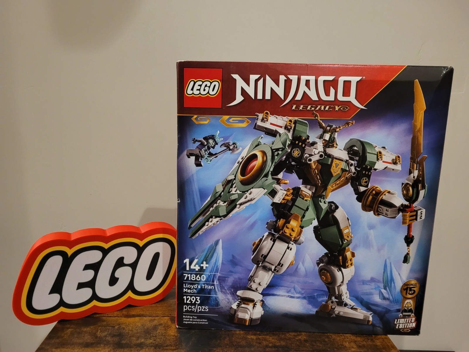 LEGO #71860 NINJAGQ LLOYD\'S TITAN MECH NEW SEALED LOWER 48 STATES LEGO #71860 NINJAGQ LLOYD\'S TITAN MECH NEW SEALED LOWER 48 STATES