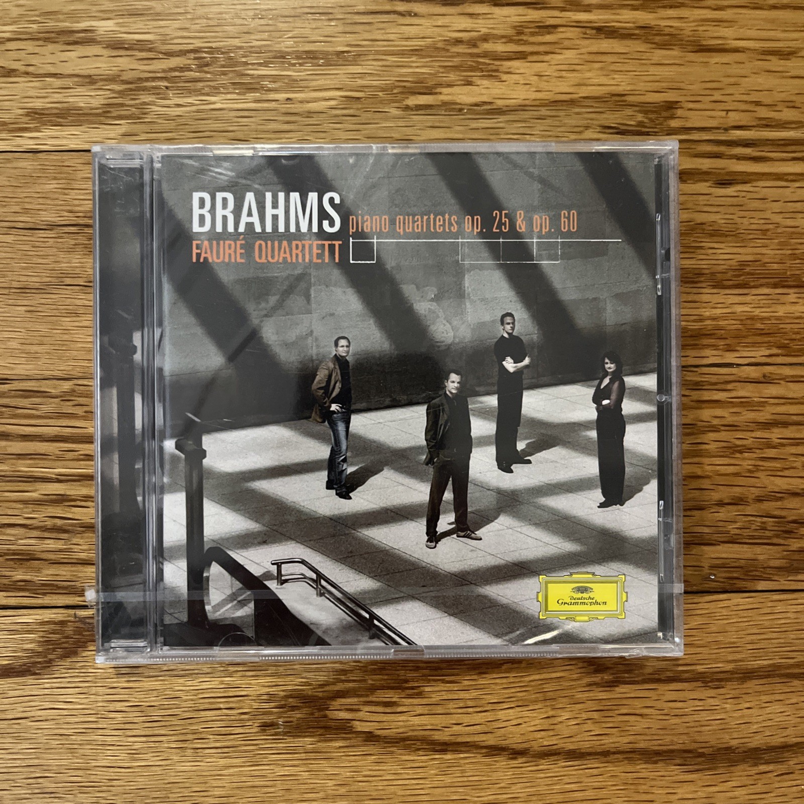 Brahms: Piano Quartets Op. 25 & Op. 60 – Faure Quartett – 00289 476 6323 Brahms: Piano Quartets Op. 25 & Op. 60 – Faure Quartett – 00289 476 6323