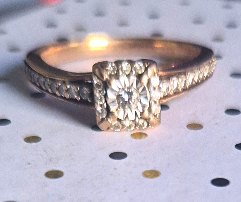 Kay Jewelers 10 k Rose Gold Round White Diamond Prong Engagement Ring Sz 7
