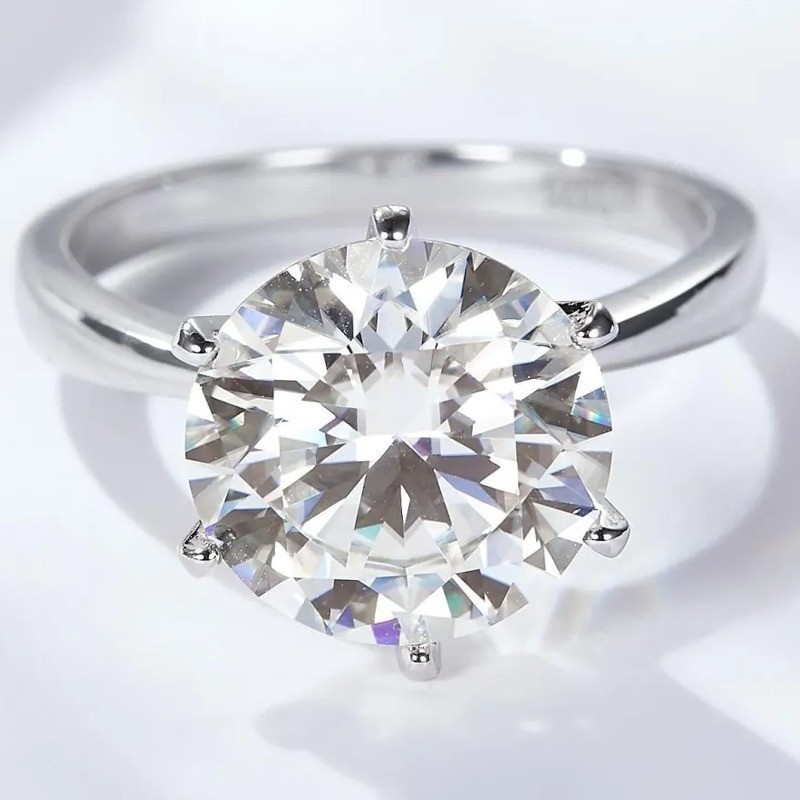 Certified 2.60 Ct White Round Diamond Solitaire Ring, 925 Silver Tariffs FREE