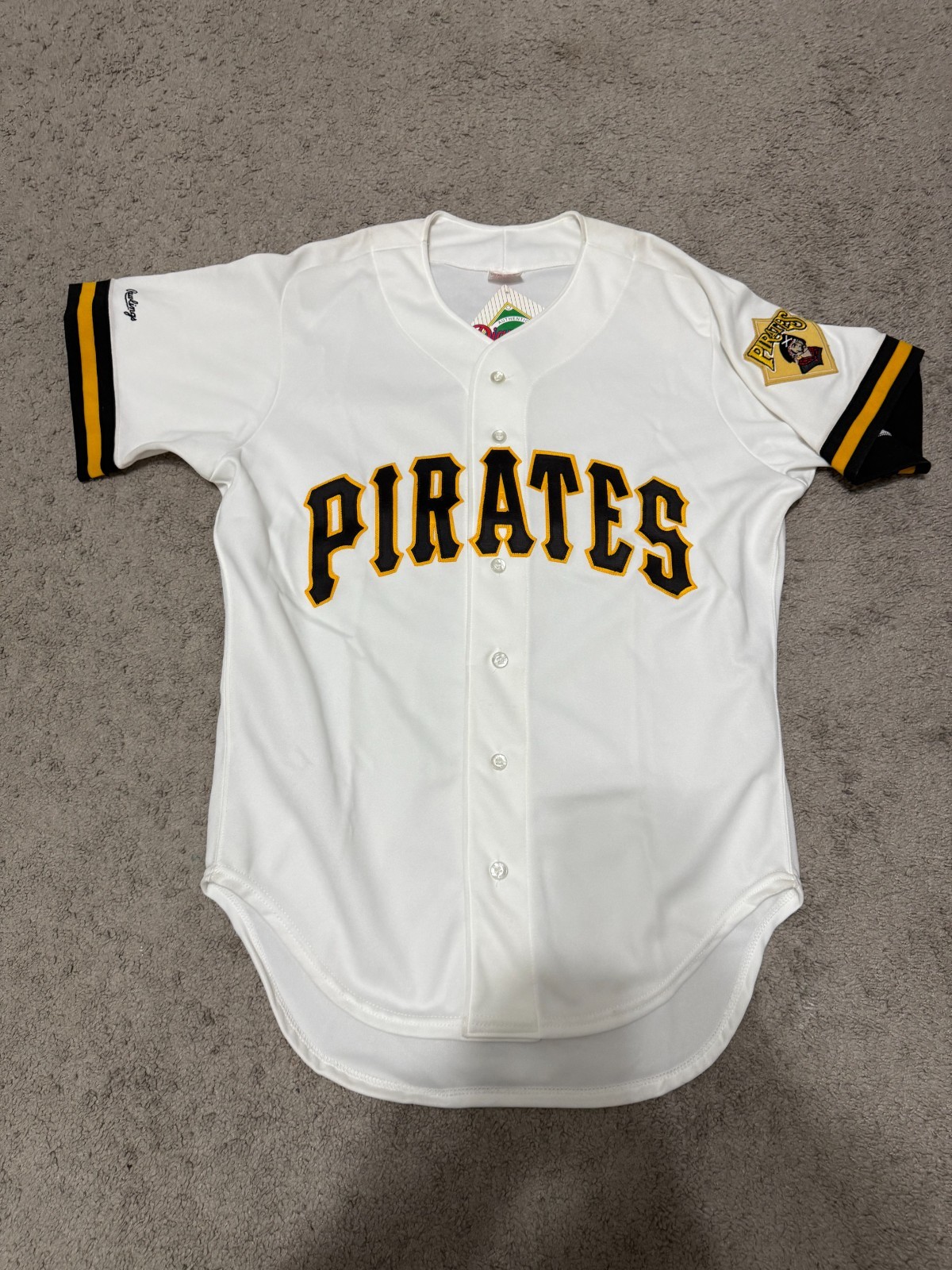 Vintage NWT Rawlings Authentic PITTSBURGH PIRATES Jersey Size 44 Vintage NWT Rawlings Authentic PITTSBURGH PIRATES Jersey Size 44