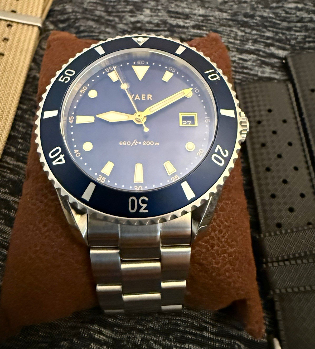VAER DS4-MN42 Diver 200m 42mm Blue Dial SS Bracelet Date Box Extra Straps SOLAR VAER DS4-MN42 Diver 200m 42mm Blue Dial SS Bracelet Date Box Extra Straps SOLAR