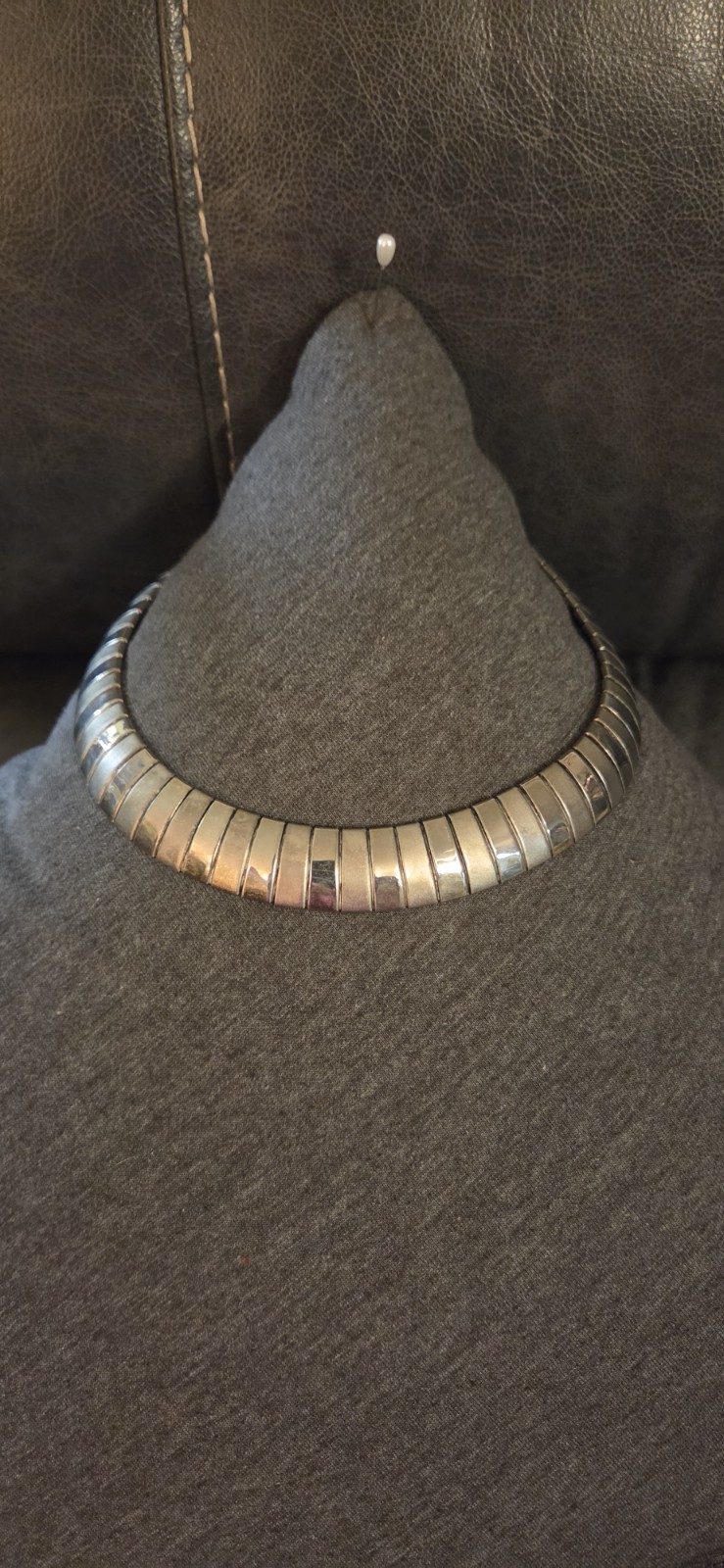 Vintage Silver Tone Thick Omega Choker