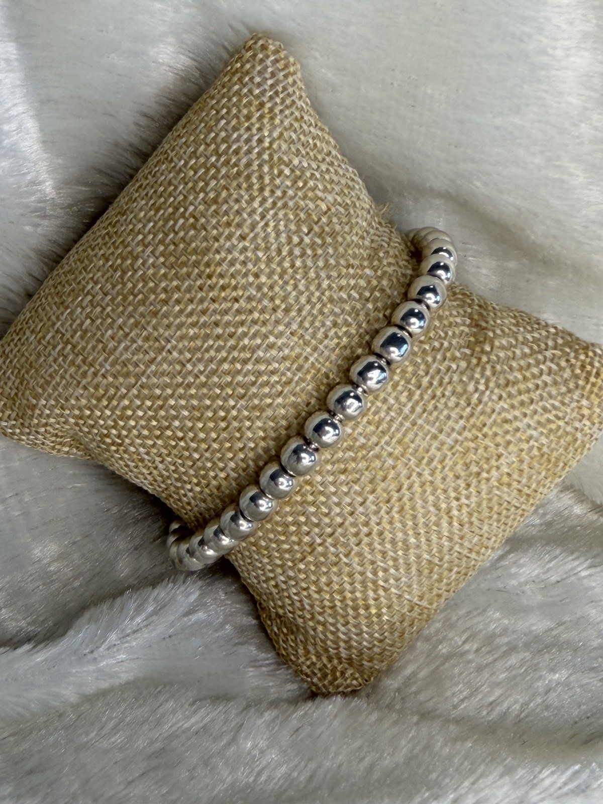 Silpada Sterling Silver Flexible Ball Beaded Disc Charm Cuff Bracelet B0744 Silpada Sterling Silver Flexible Ball Beaded Disc Charm Cuff Bracelet B0744
