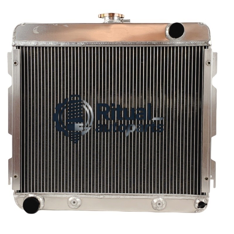 3 Row Radiator For 1970 - 1972 Dodge Dart/Plymouth Duster Valiant 5.9L Big Block