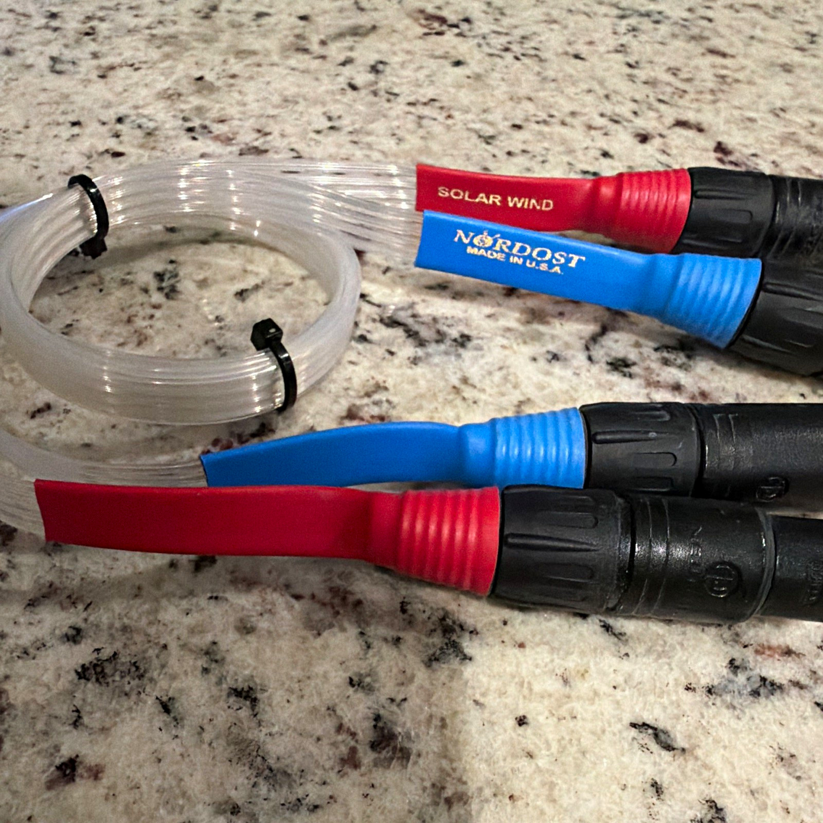 Nordost Solar Wind 1m XLR Audio Interconnect Cable Pair Nordost Solar Wind 1m XLR Audio Interconnect Cable Pair