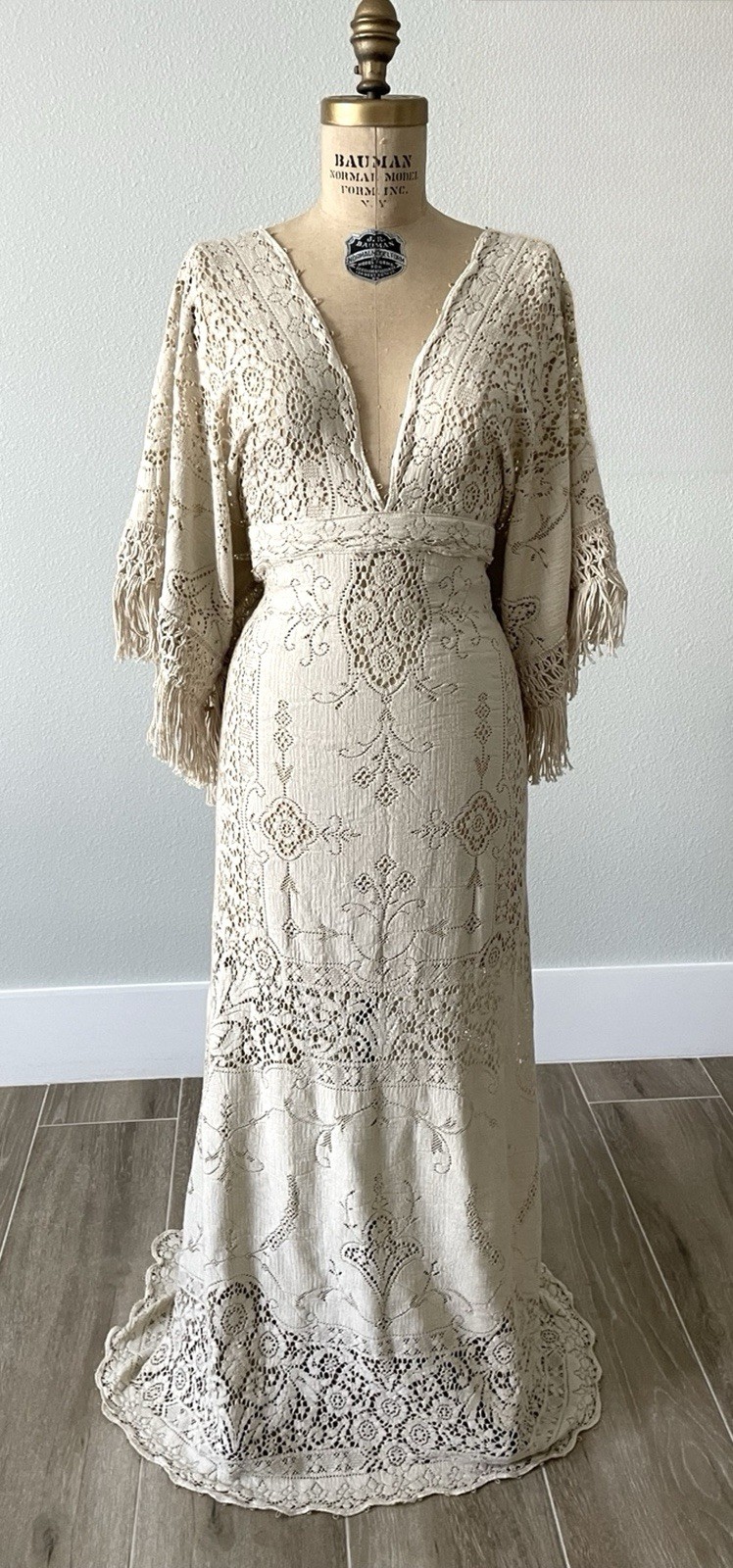 Vintage Champagne Lace Wedding Dress Boho Elopement Gown Medium Large Adjustable
