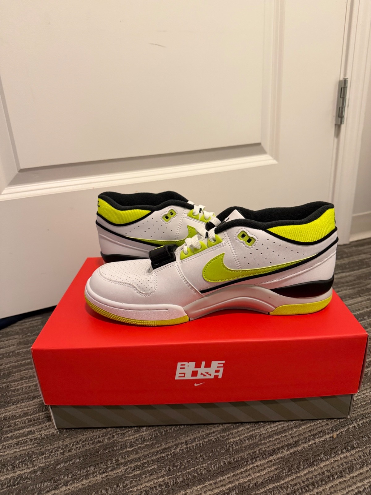 Size 10.5 - Billie Eilish x Nike Air Alpha Force 88 SP Venom Green Size 10.5 - Billie Eilish x Nike Air Alpha Force 88 SP Venom Green