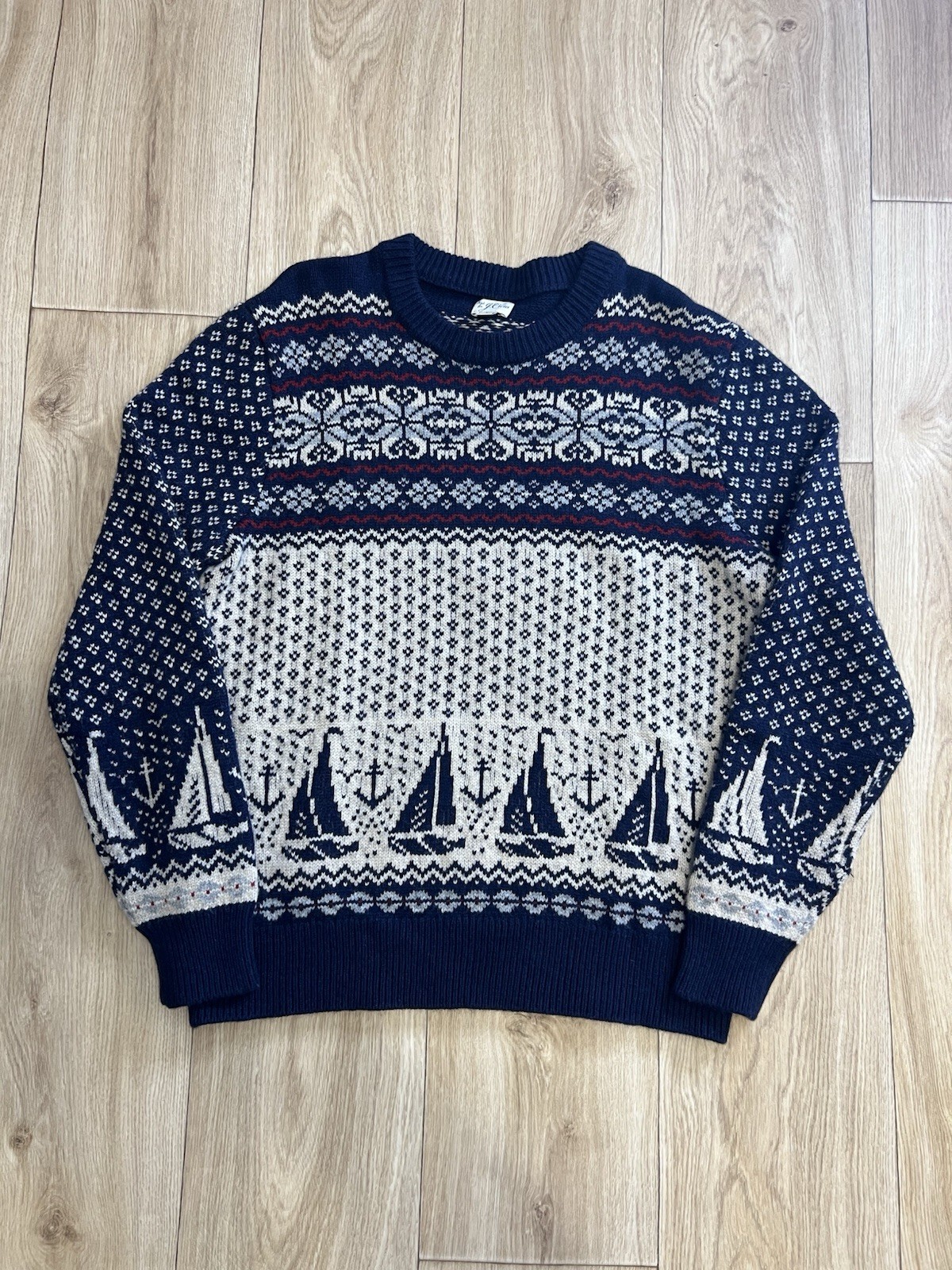 EUC J.Crew Men\'s Size L Lambswool Fair Isle Sweater With Bird\'s Eye EUC J.Crew Men\'s Size L Lambswool Fair Isle Sweater With Bird\'s Eye