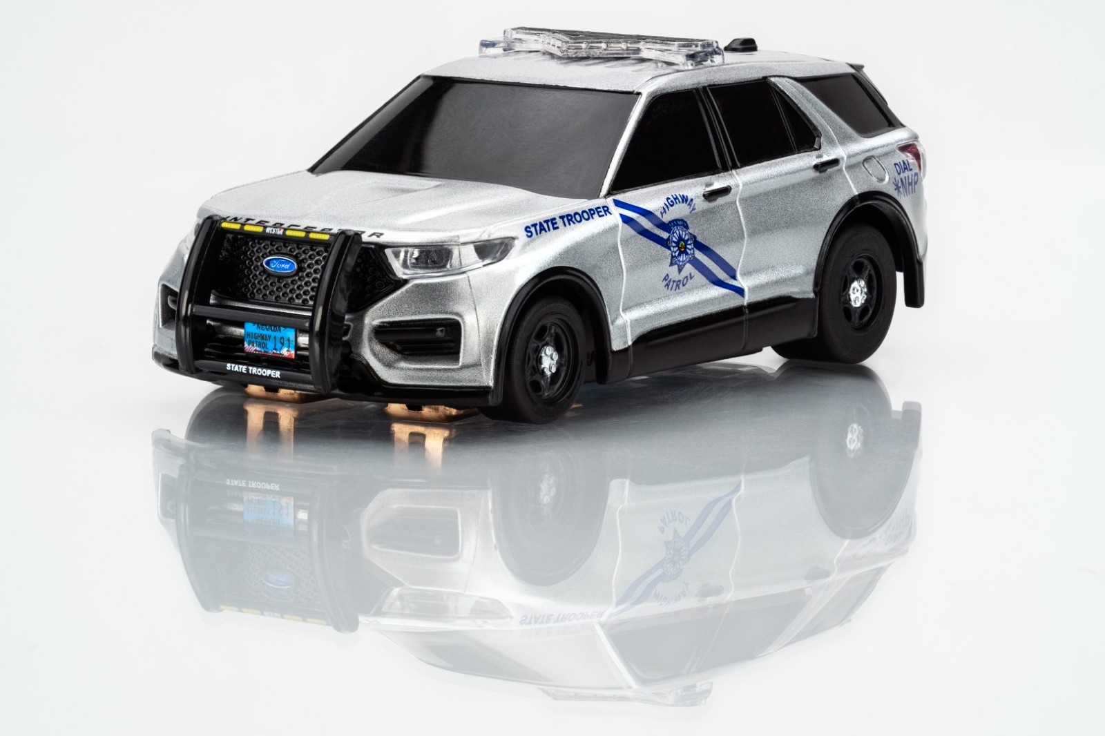 AFX Police Interceptor NHP Flashing Over Head and Front and Rear 17 LED's 22105