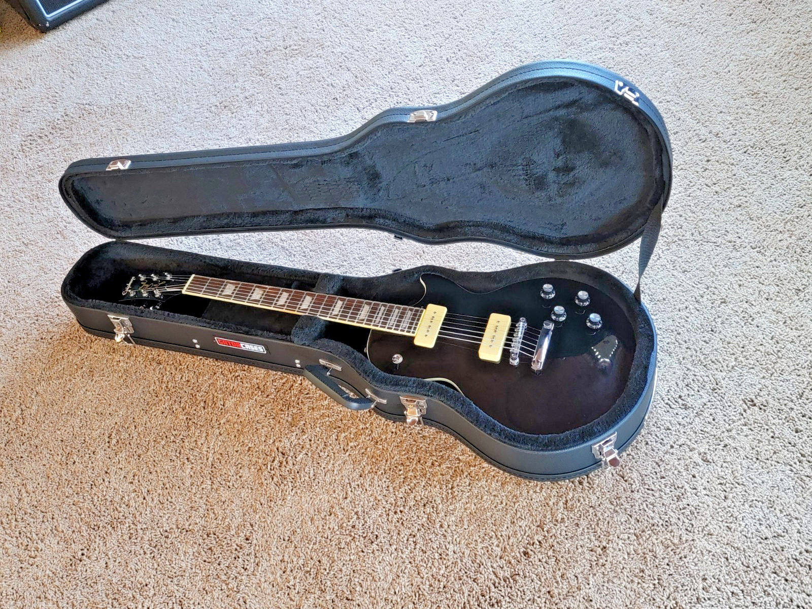 Epiphone Custom Shop Les Paul Standard 1956 Reissue with Hard Case Epiphone Custom Shop Les Paul Standard 1956 Reissue with Hard Case