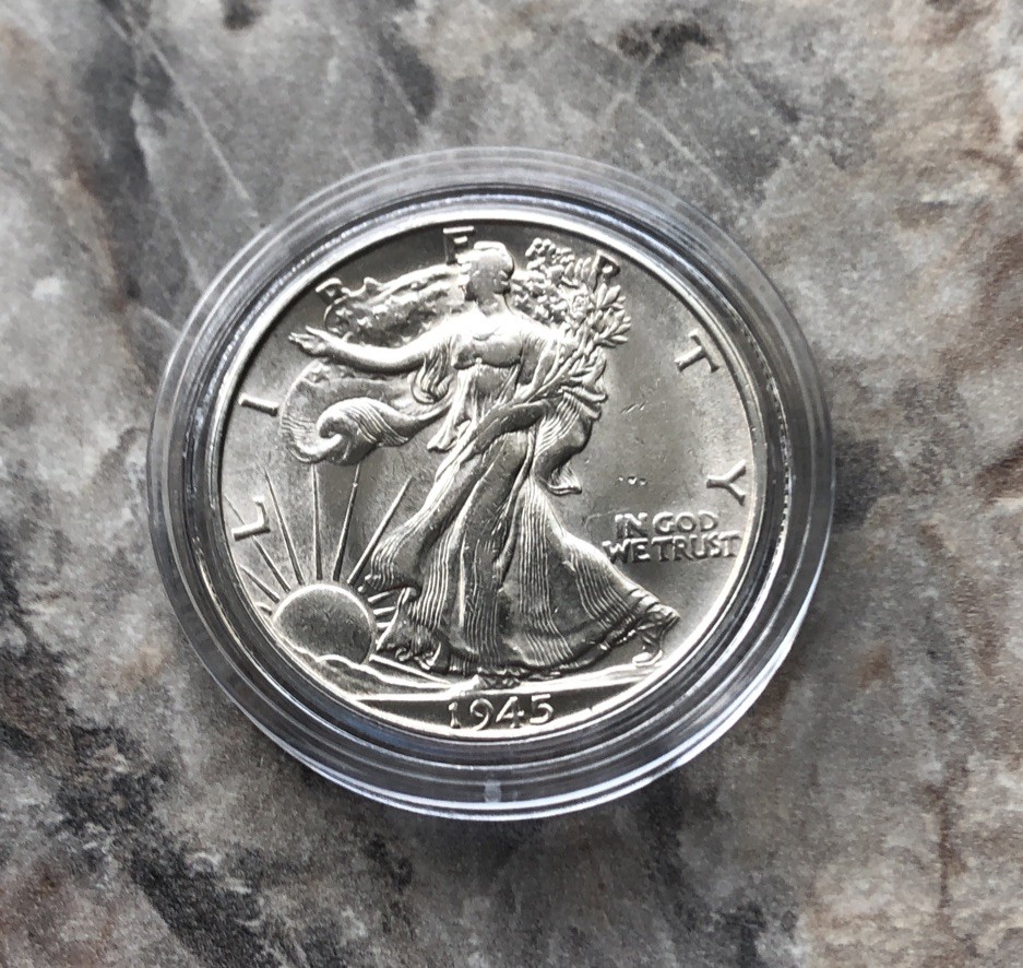 1945-S UNCIRCULATED WALKING LIBERTY SILVER HALF DOLLAR 1945-S UNCIRCULATED WALKING LIBERTY SILVER HALF DOLLAR