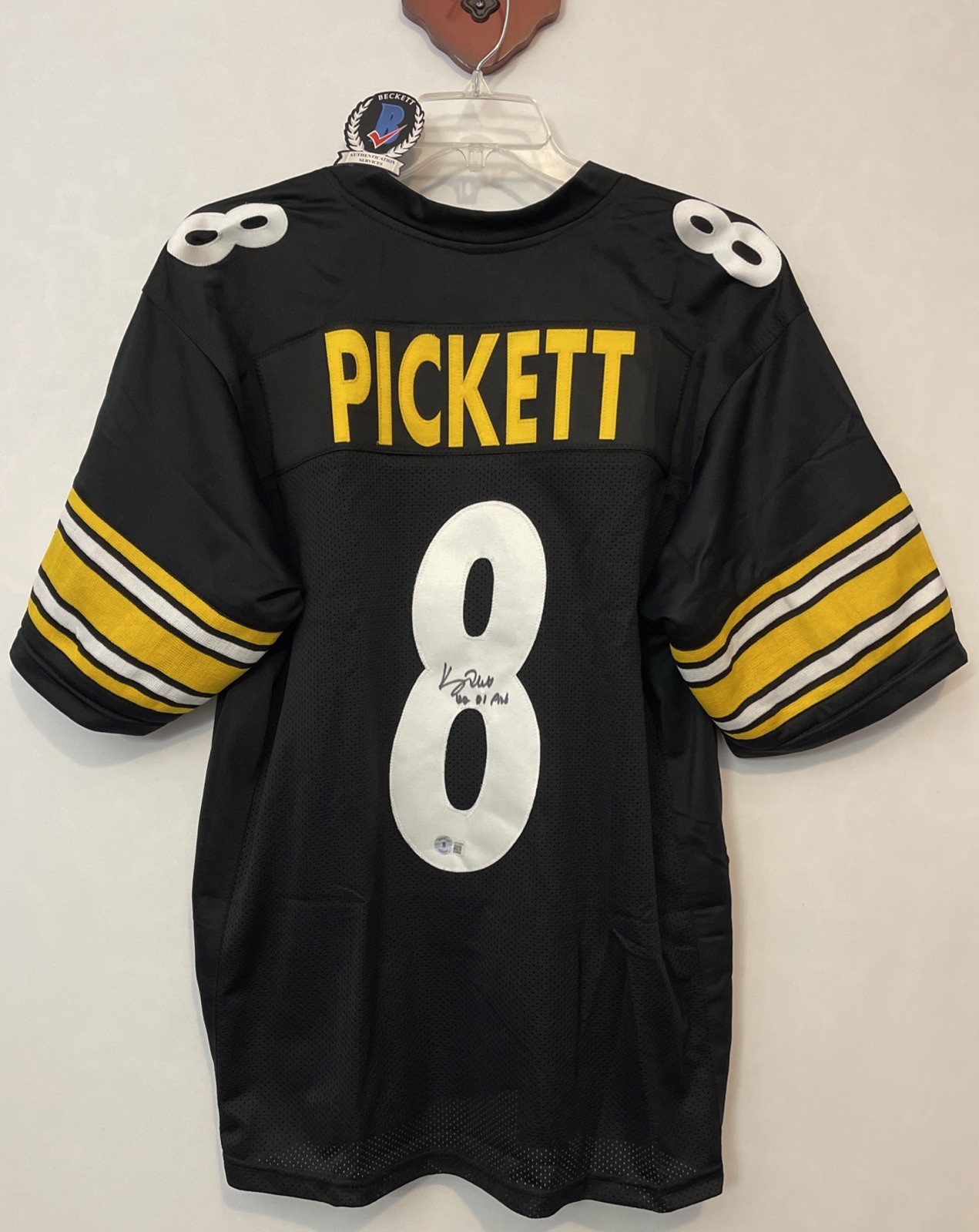 Pittsburgh Steelers 8 Kenny Pickett Autographed Black XL Beckett Jersey AZ17