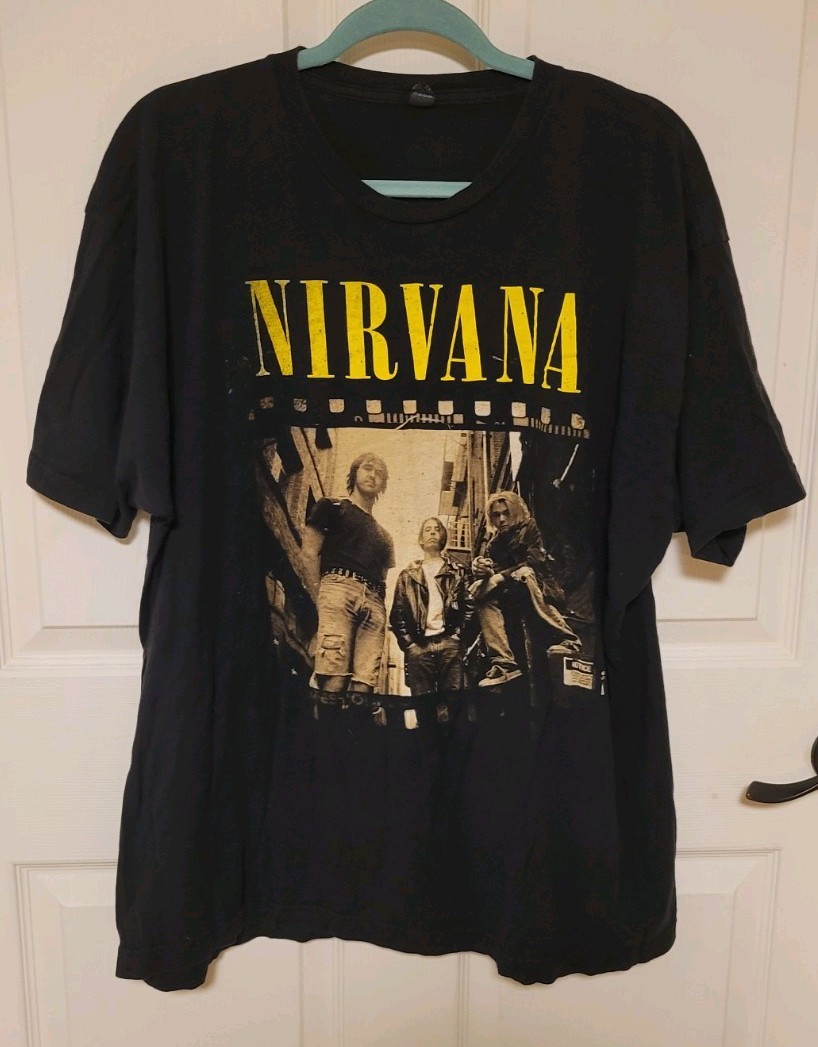 Nirvana Band Tee Black Grunge Rock Graphic T Shirt Men’s 2XL Kurt Cobain Nirvana Band Tee Black Grunge Rock Graphic T Shirt Men’s 2XL Kurt Cobain