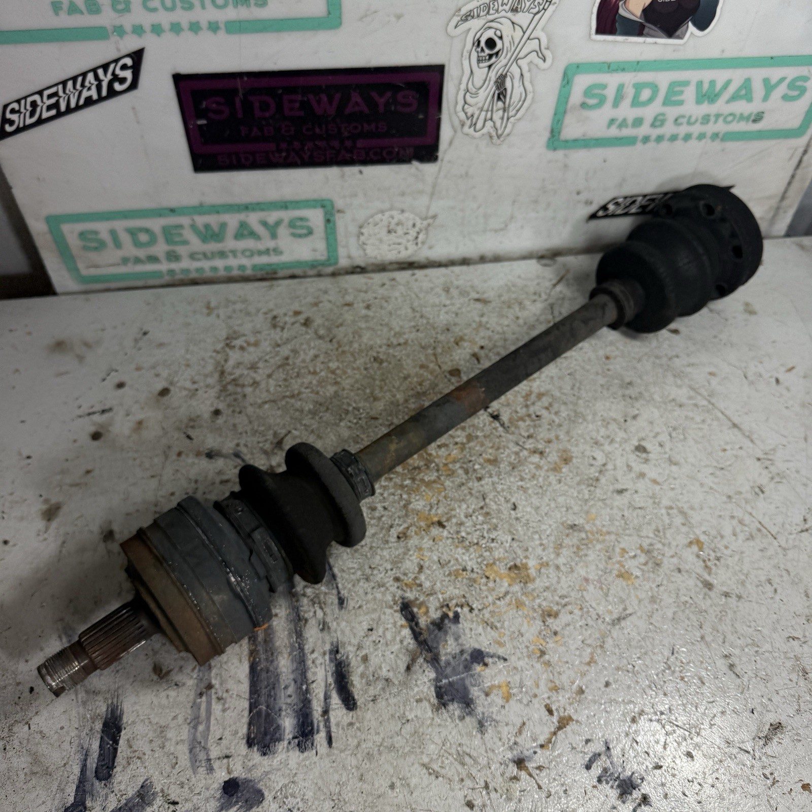 91-93 Mercedes 190e 190D Rear CV Axle Drive Shaft W201 M102 102mm 650mm
