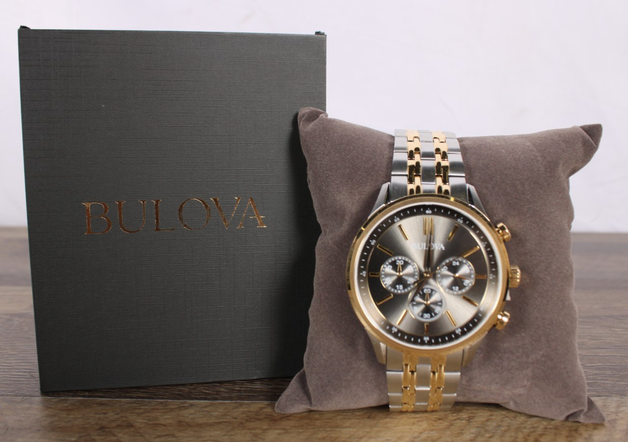 Bulova 98A215 42mm Silver Stainless Steel Case with Silver/Gold Stainless Steel