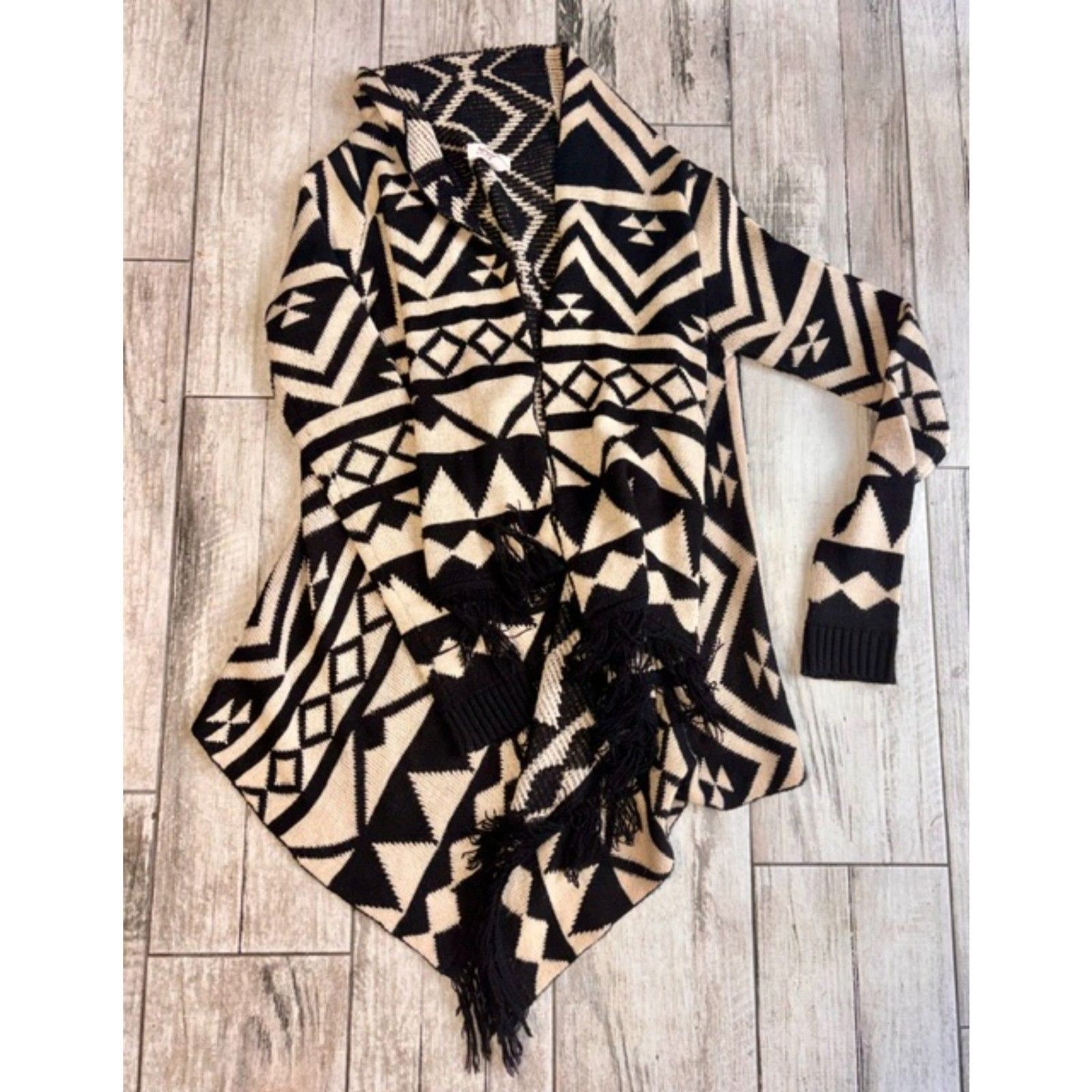 Arizona Jeans Co Open Front Shawl Sweater Aztec Cozy Knit Cardigan