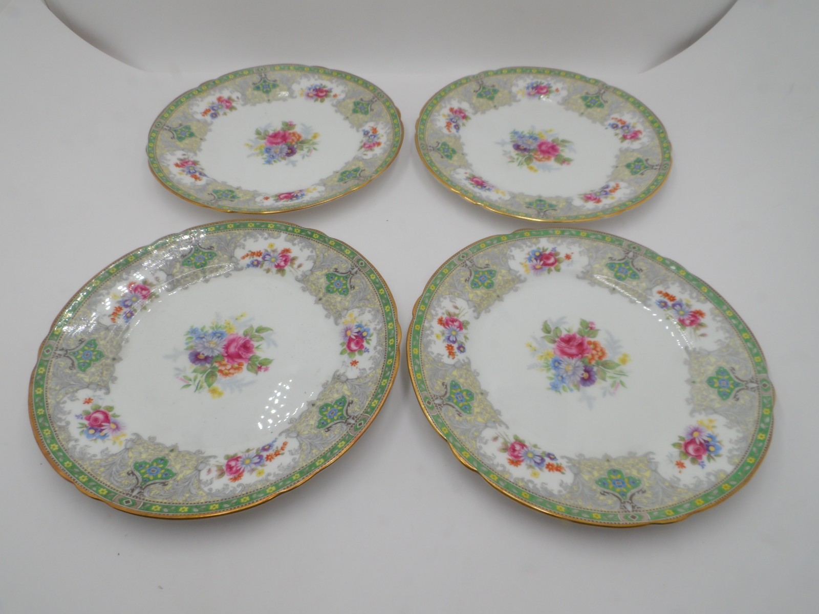 4 Shelley Georgian 7.75\