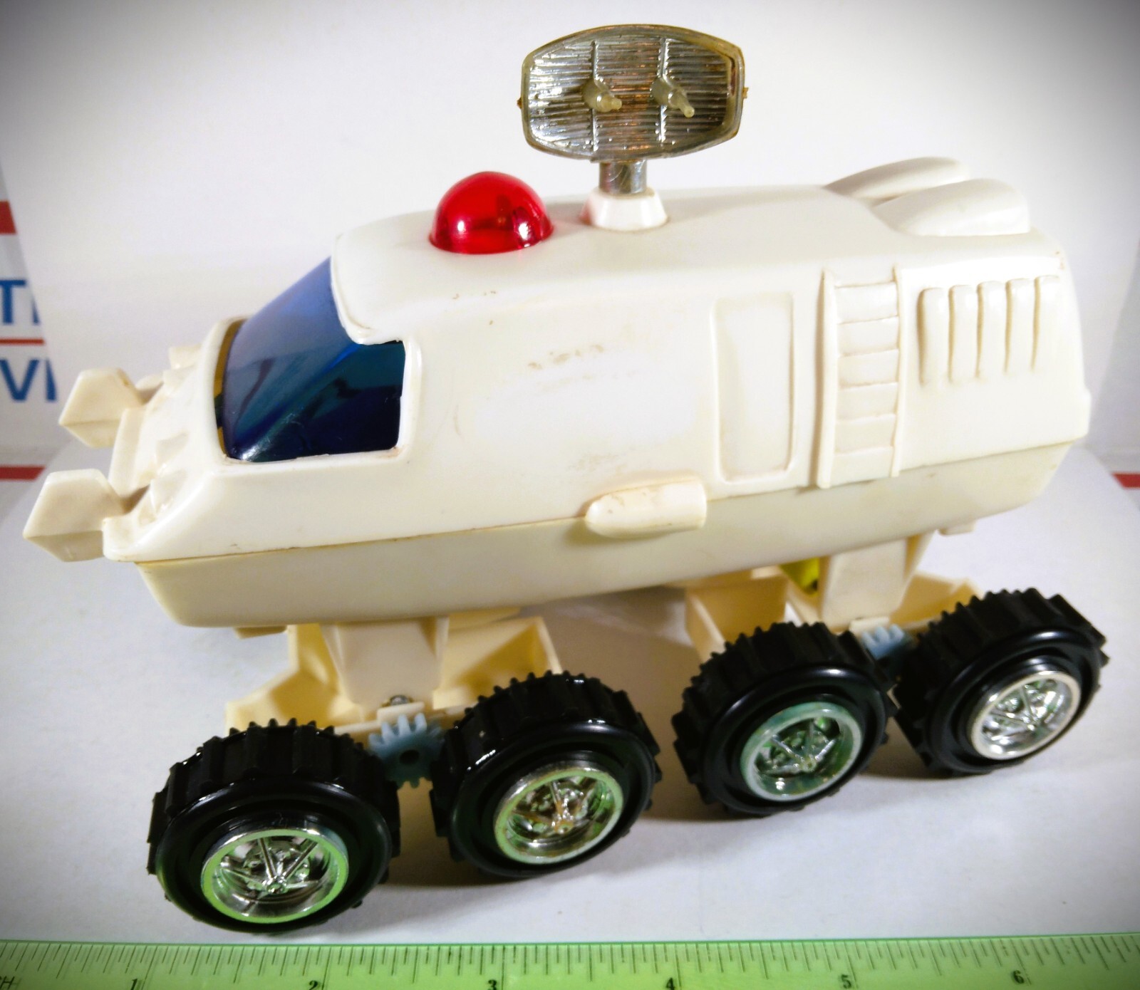 🚀  TOMY MOON EXPLORER LUNAR CRUISER 1970s Battery Operated Space Toy JAPAN RARE