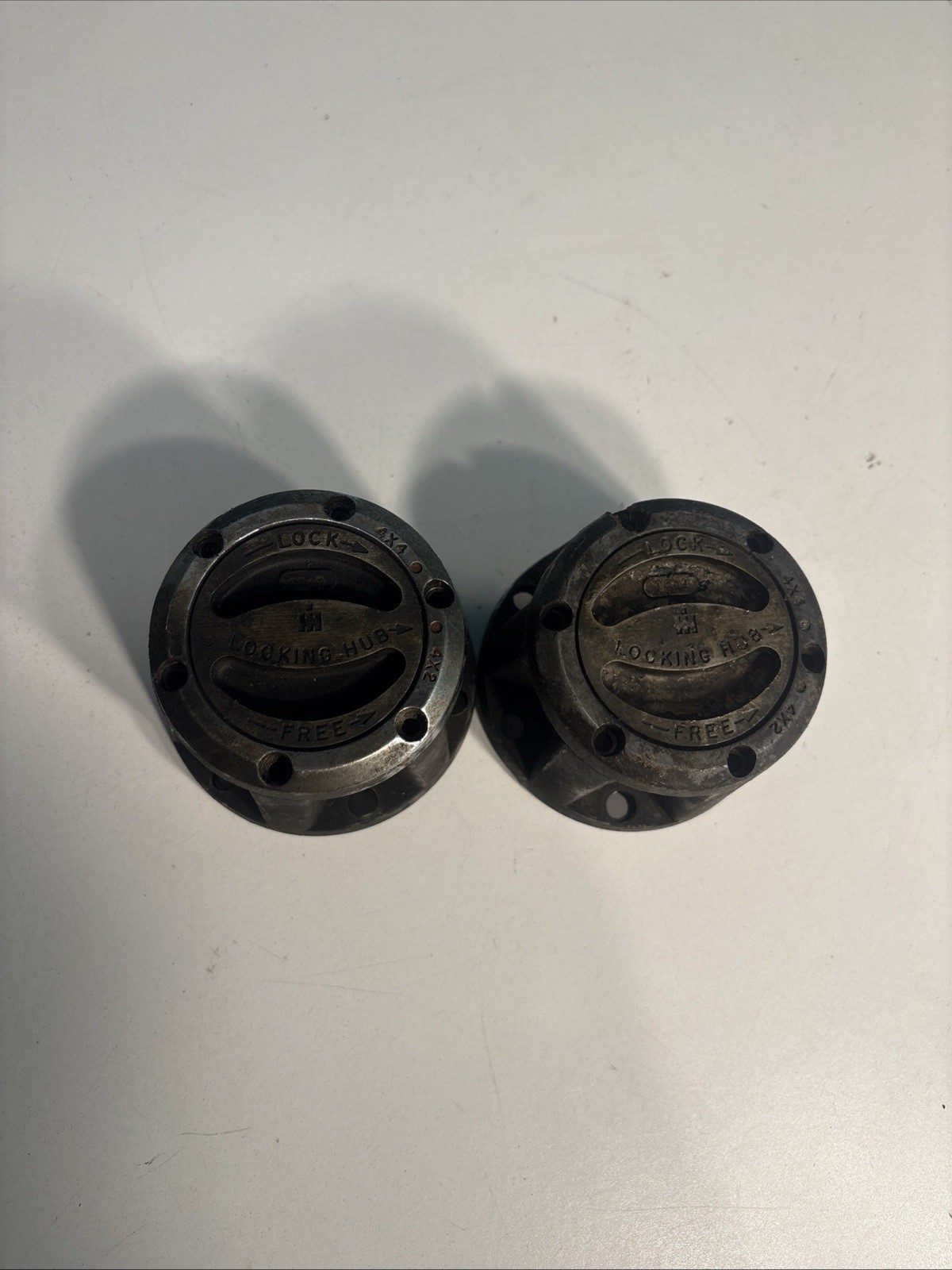 WARN Locking Hub 10 Spline / 6 Bolt Pattern Vintage M168 M204 WARN Locking Hub 10 Spline / 6 Bolt Pattern Vintage M168 M204