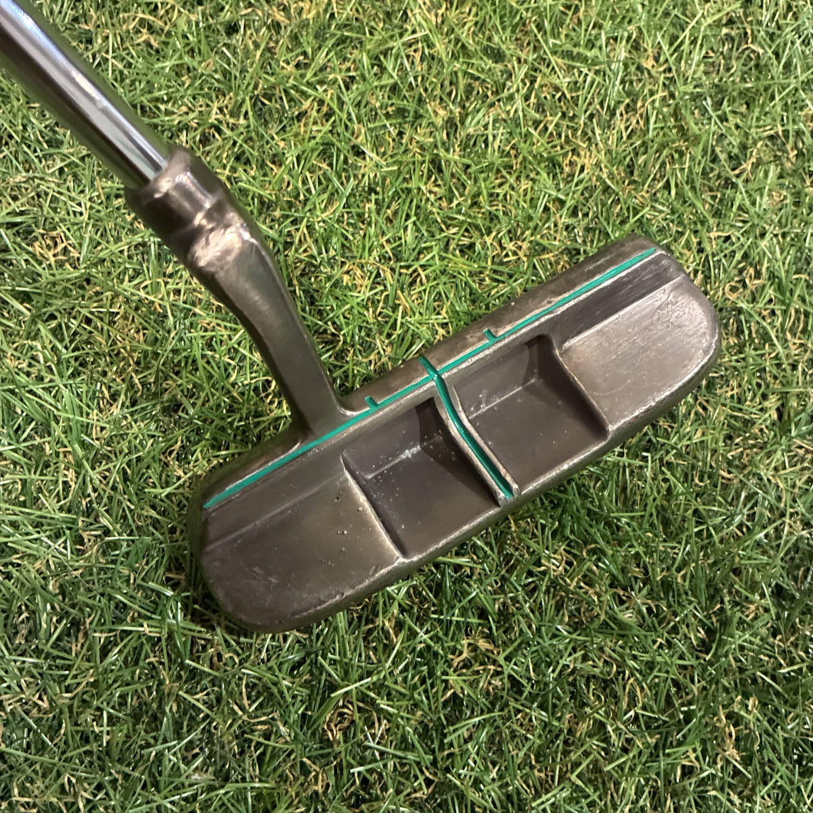 Mizuno 0702 Golf Putter Offset Blade RH Vtg Retro Club Steel USA Original Grip