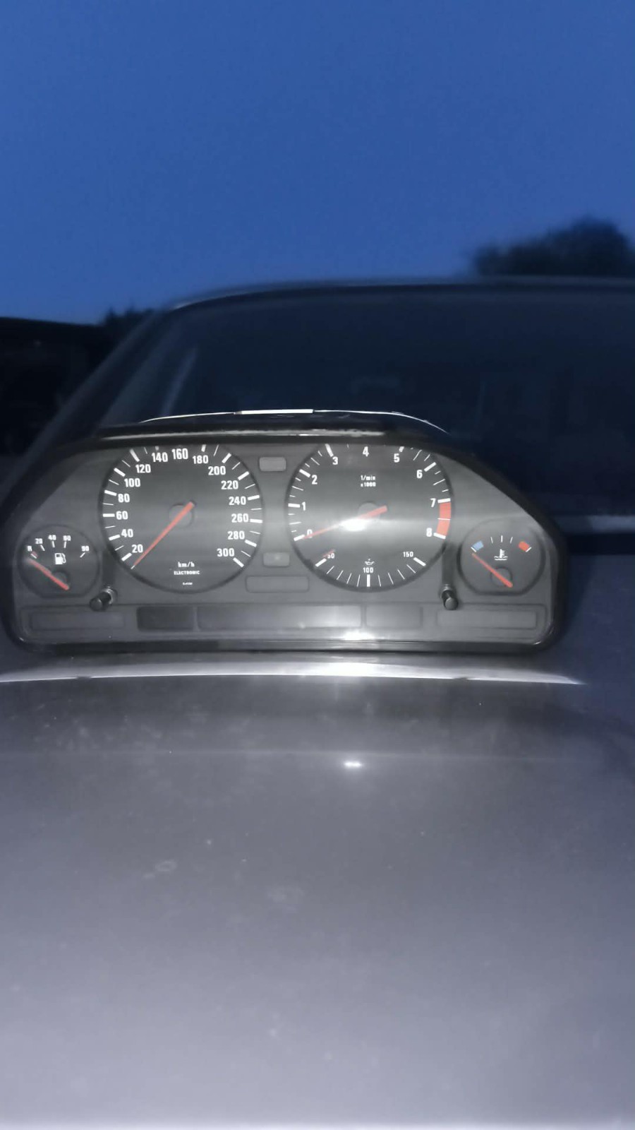 1988/89 E34 M5 Cluster Gray Back RARE 1988/89 E34 M5 Cluster Gray Back RARE