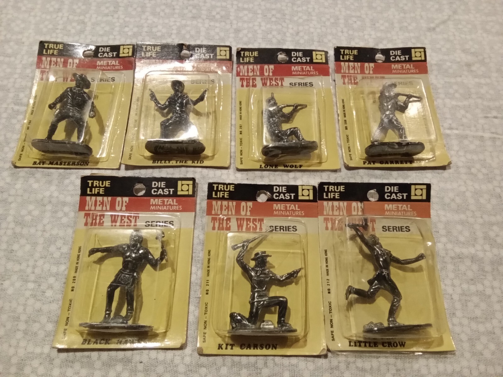 Vintage 1960's True Life Men of the West Lone Wolf Diecast Indian Figure LOT Vintage 1960's True Life Men of the West Lone Wolf Diecast Indian Figure LOT