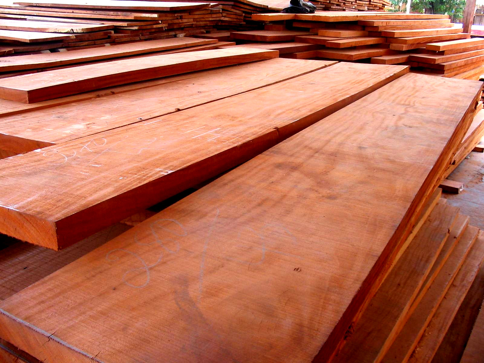 ONE BOARD KILN DRIED 8/4 AFRICAN MAHOGANY LUMBER WOOD 46\
