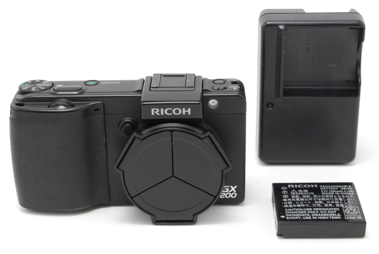 [Almost MINT] RICOH GX200 Compact Digital Camera 12.1MP Black From JAPAN