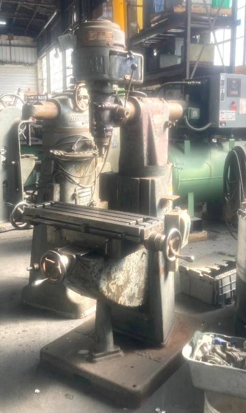 SOUTH BEND MILLING MACHINE NEEDS TLC